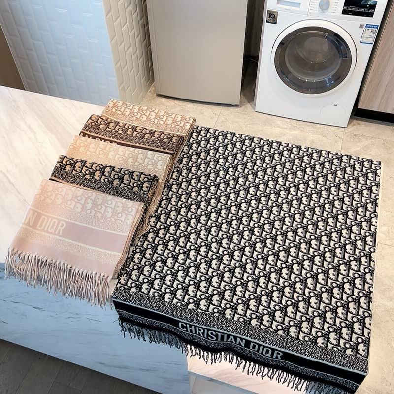 Dior scarf 50X180cm  100%羊毛 E25